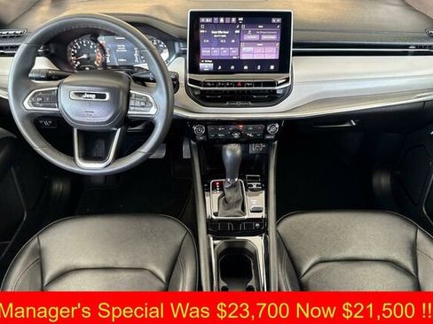 Used 2024 Jeep Compass Limited image 10