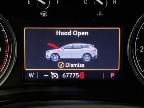 Used 2020 Buick Enclave Essence image 25