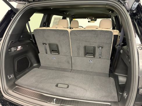 New 2026 Jeep Grand Cherokee L Limited AWD/4WD image 8