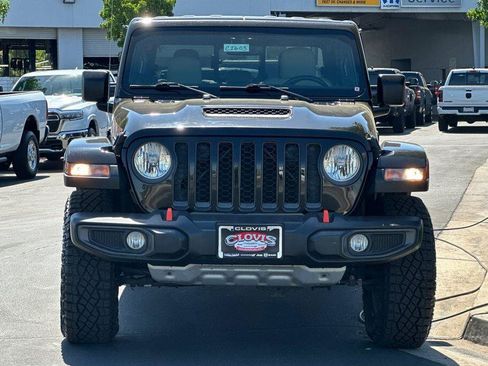 Used 2023 Jeep Gladiator Mojave w/ Cold Weather Group AWD/4WD image 9