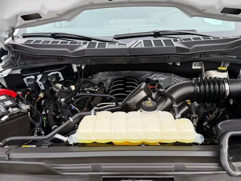 Used 2024 Ford F150 XL image 11