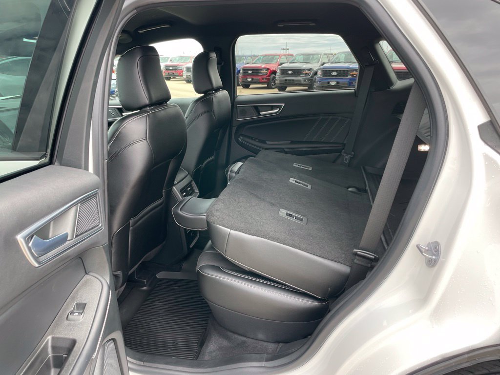 Used 2023 Ford Edge ST w/ Cargo Accessory Package AWD/4WD image 58