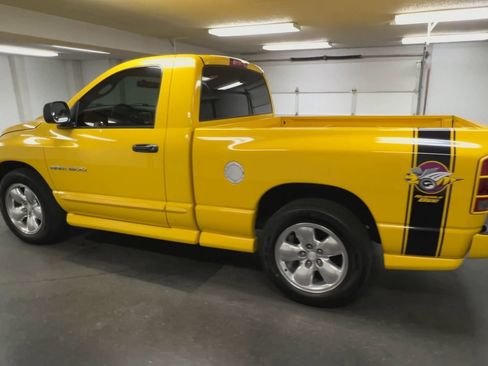 Used 2004 Dodge Ram 1500 Truck SLT w/ Sport Appearance Group image 42