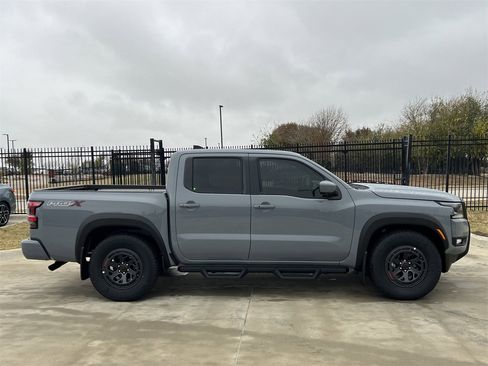 New 2026 Nissan Frontier Pro-X image 3
