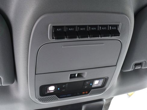 New 2026 Ford F350 XLT w/ XLT Premium Package image 34