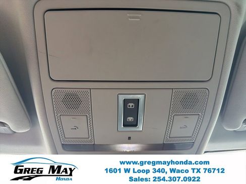 Used 2017 Land Rover Range Rover Evoque SE Premium image 18