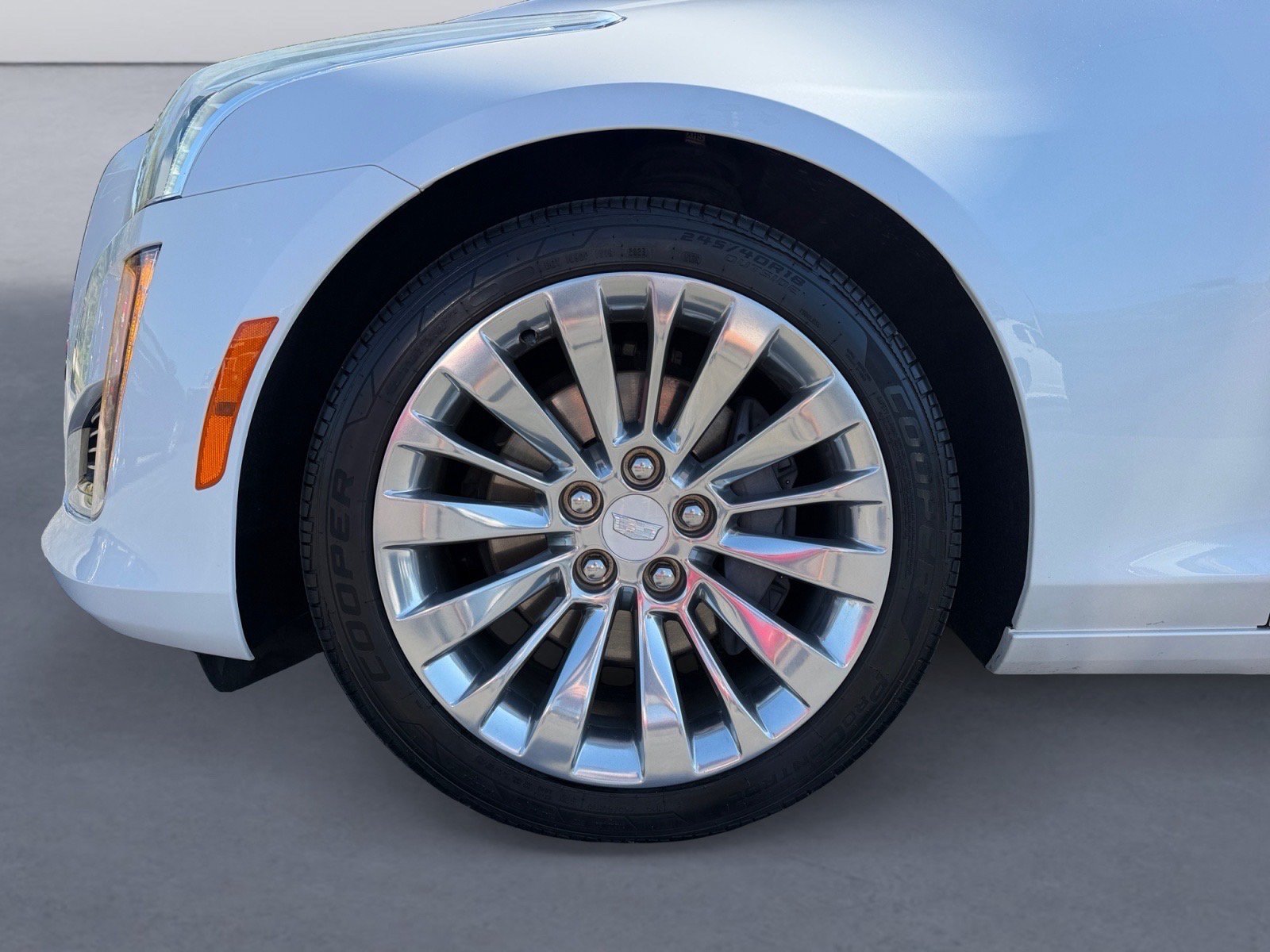 Used 2018 Cadillac CTS Luxury AWD/4WD image 9