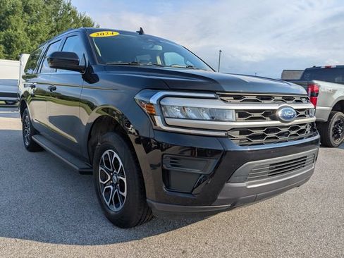 Used 2024 Ford Expedition Max XLT AWD/4WD image 8