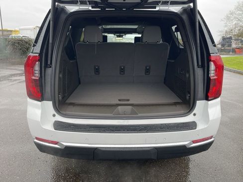 New 2026 GMC Yukon XL Elevation w/ Elevation Premium Package image 27