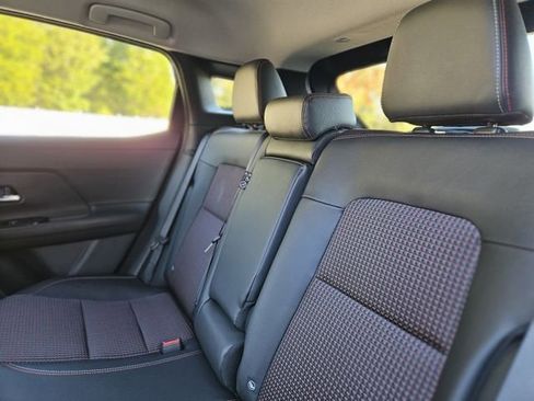 New 2026 Nissan Kicks SR FWD image 27