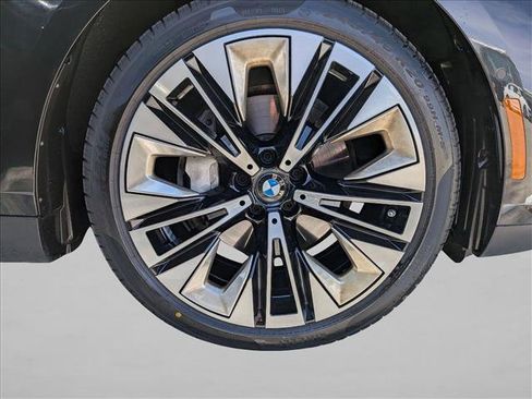 Used 2026 BMW 540i xDrive image 24