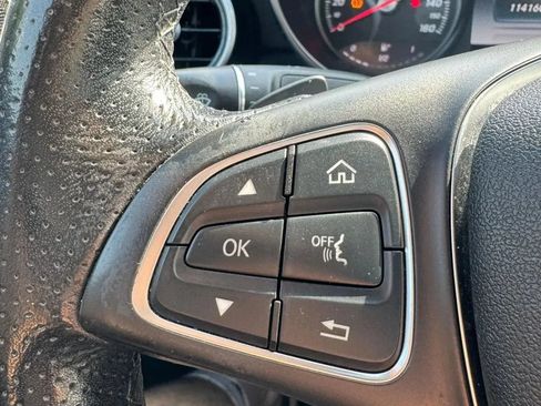 Used 2018 Mercedes-Benz C 300 4MATIC Sedan image 20