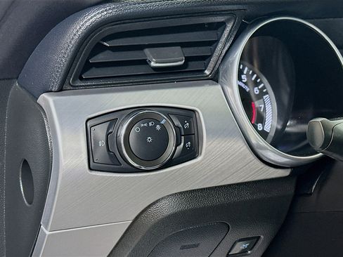 Used 2020 Ford Mustang Premium RWD image 10