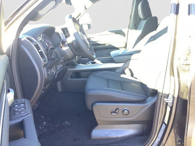 New 2026 RAM 1500 Big Horn AWD/4WD image 11