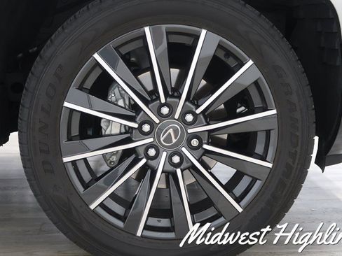Used 2024 Lexus GX 550 w/ Accessory Package (2T) AWD/4WD image 22