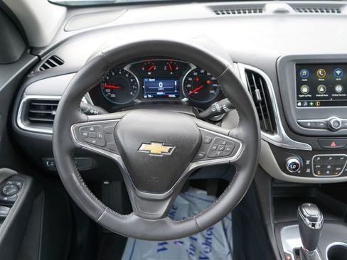 Used 2019 Chevrolet Equinox LT image 16