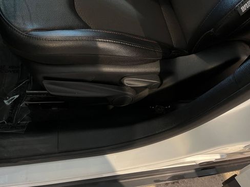 Used 2025 Jeep Compass Trailhawk AWD/4WD image 22