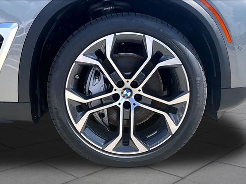 Used 2026 BMW X5 xDrive50e w/ Premium Package AWD/4WD image 10
