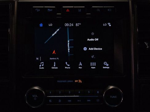Used 2019 Ford Expedition Platinum AWD/4WD image 25