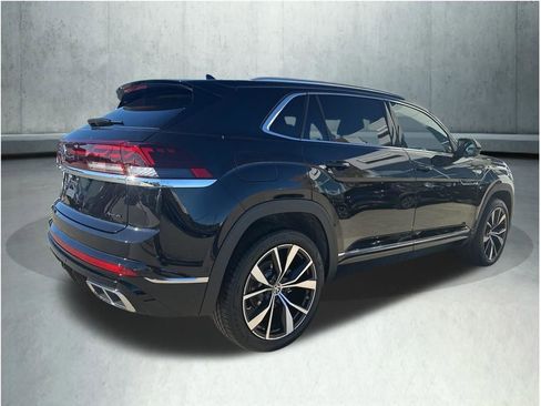 New 2026 Volkswagen Atlas Cross Sport SEL Premium R-Line AWD/4WD image 8