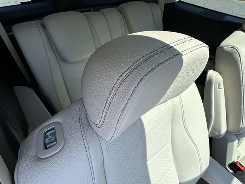 New 2026 Mercedes-Benz GLS 450 4MATIC image 20