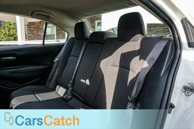 Used 2020 Toyota Corolla LE FWD image 34