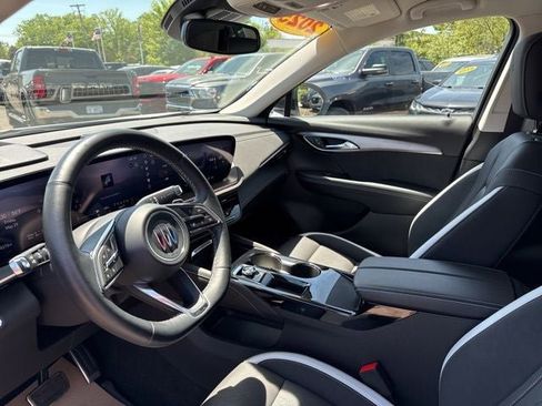 Used 2025 Buick Envision Sport Touring AWD/4WD image 10