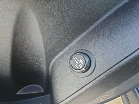 Certified 2020 Chevrolet Equinox LT image 26