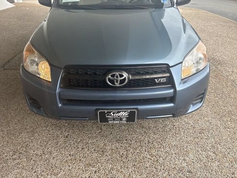 Used 2012 Toyota RAV4 FWD V6 w/ Upgrade Value Pkg image 30