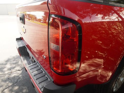 Used 2019 Chevrolet Colorado LT w/ LT Convenience Package RWD image 34