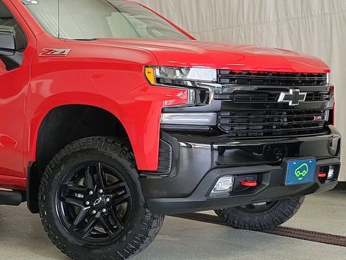 Certified 2020 Chevrolet Silverado 1500 LT Trail Boss image 2