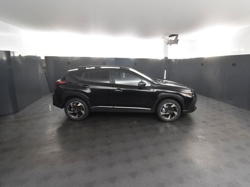 Used 2025 Subaru Crosstrek 2.5i Limited AWD/4WD image 4