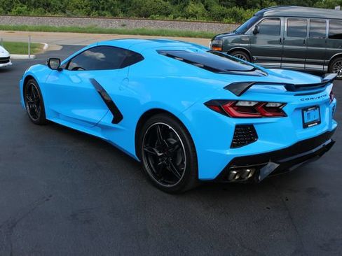 Used 2022 Chevrolet Corvette Stingray Preferred Cpe w/ Z51 Performance Package RWD image 22