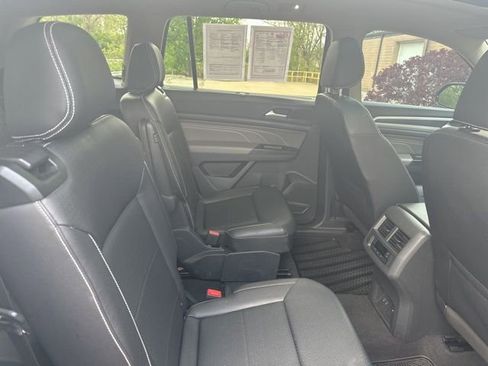 Used 2021 Volkswagen Atlas SEL R-Line AWD/4WD image 21