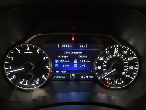 Used 2017 Nissan Murano S w/ Navigation Package FWD image 23