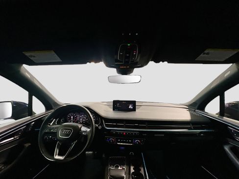Used 2019 Audi Q7 3.0T Prestige w/ Prestige Package image 18