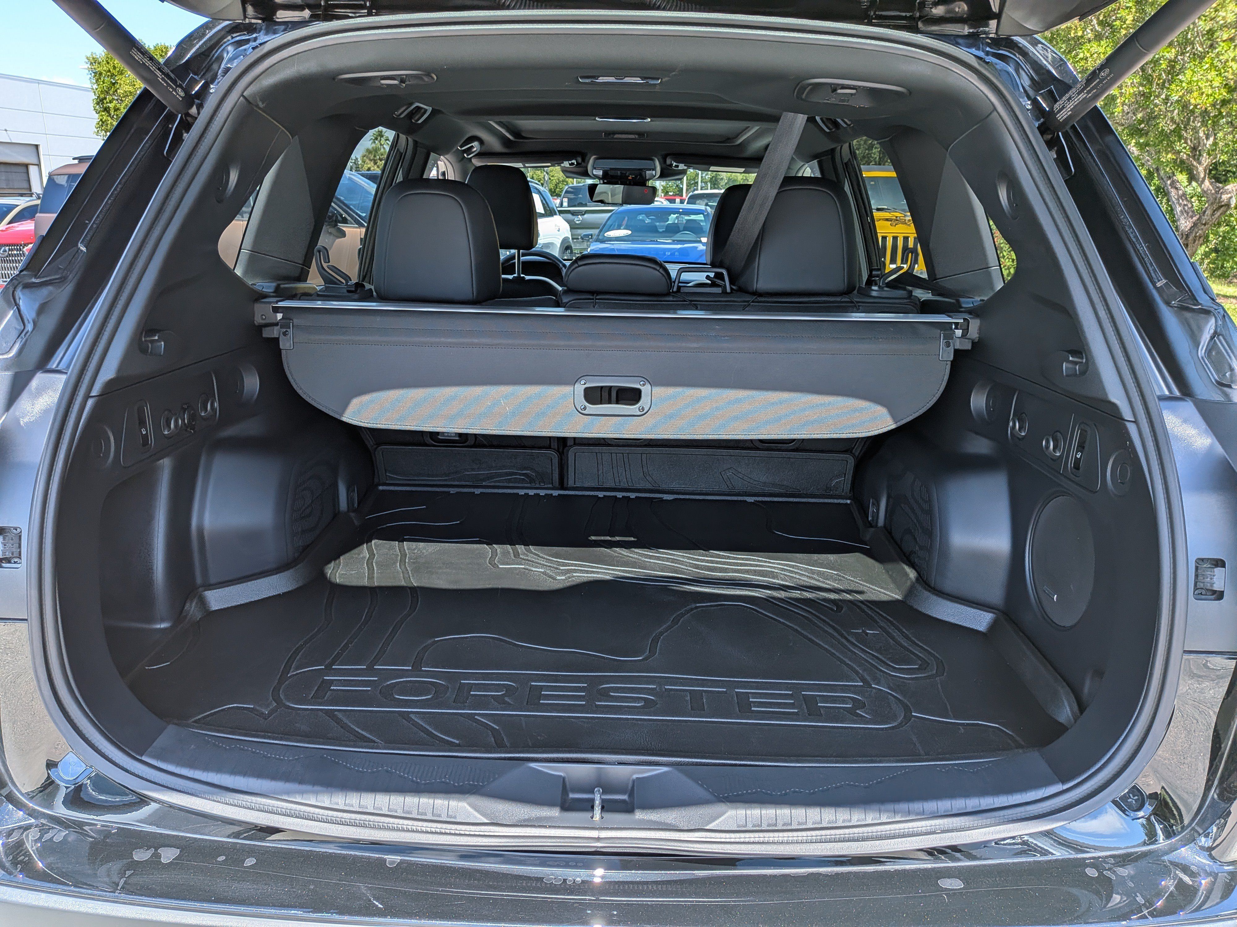 Used 2026 Subaru Forester Limited AWD/4WD image 13