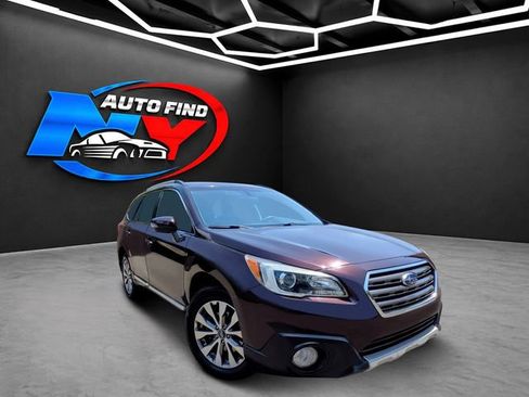 Used 2017 Subaru Outback 2.5i Touring AWD/4WD image 2