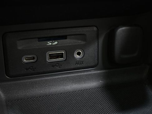 Used 2021 GMC Terrain SLT w/ LPO, Floor Liner Package image 23