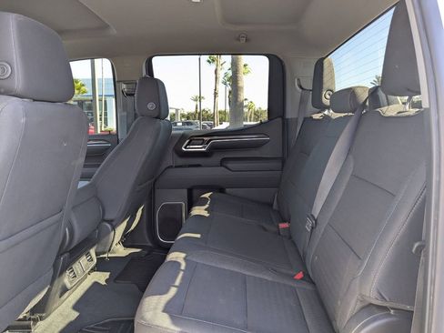 Used 2022 Chevrolet Silverado 1500 LT image 14