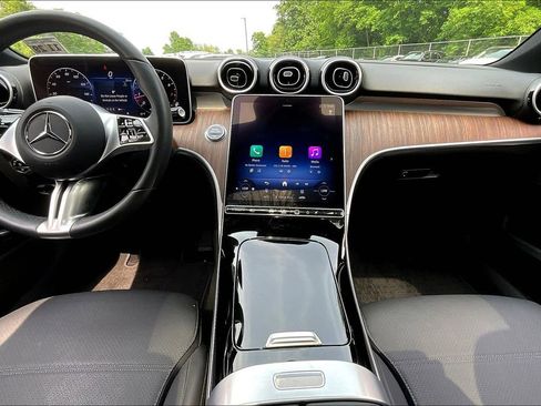 Used 2025 Mercedes-Benz C 300 4MATIC Sedan image 15