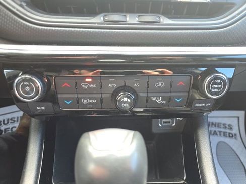 Used 2023 Jeep Compass Altitude w/ Convenience Group image 22