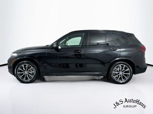 Used 2024 BMW X5 xDrive50e w/ M Sport Package AWD/4WD image 4