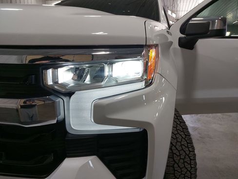 Used 2024 Chevrolet Silverado 1500 LT image 31