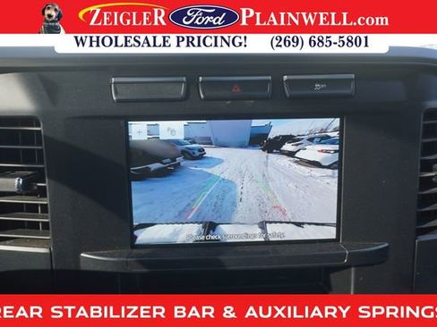 Used 2024 Ford F250 XL w/ Snow Plow/Camper Package image 8