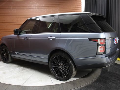 Used 2018 Land Rover Range Rover image 8