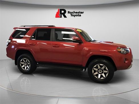 Certified 2024 Toyota 4Runner TRD Off-Road Premium image 2