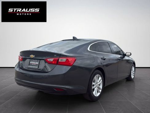 Used 2018 Chevrolet Malibu LT image 10