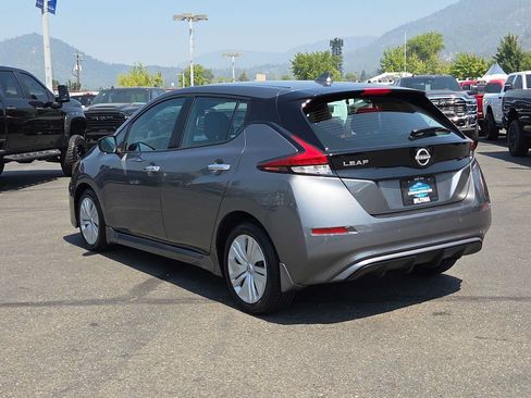 Used 2024 Nissan Leaf S FWD image 12