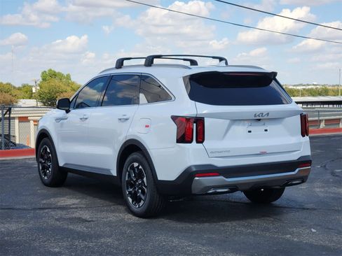 New 2026 Kia Sorento S w/ S Panoramic Sunroof Package image 5